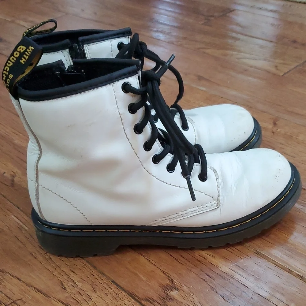 Dr. Martens 1460 J White Leather Boots